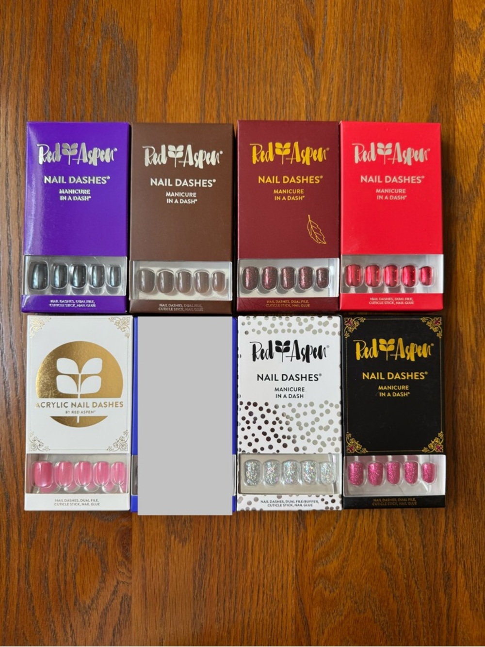 Red Aspen Nails  Press On - Bundle of 7 New boxes  - Short Squoval